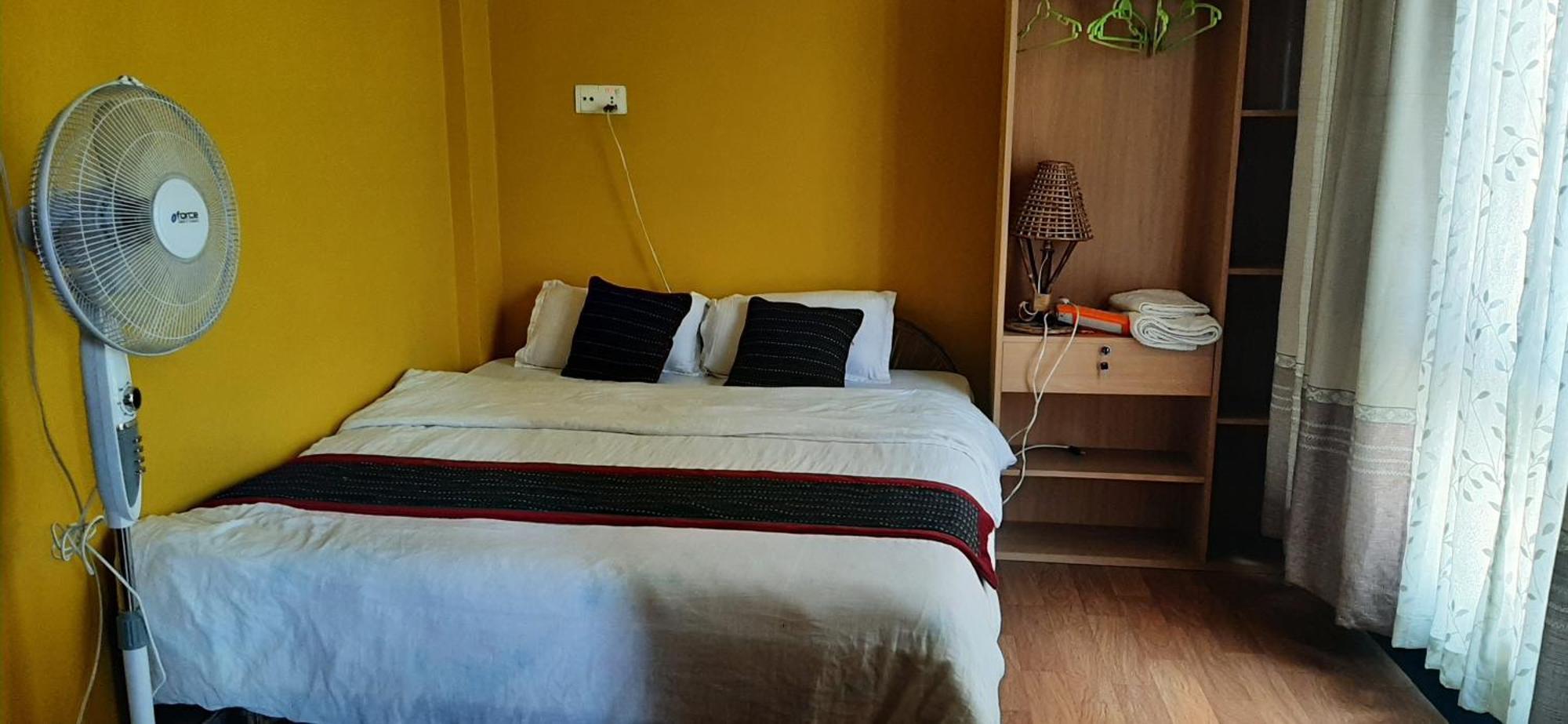 Looniva Guest House Lalitpur Exterior photo