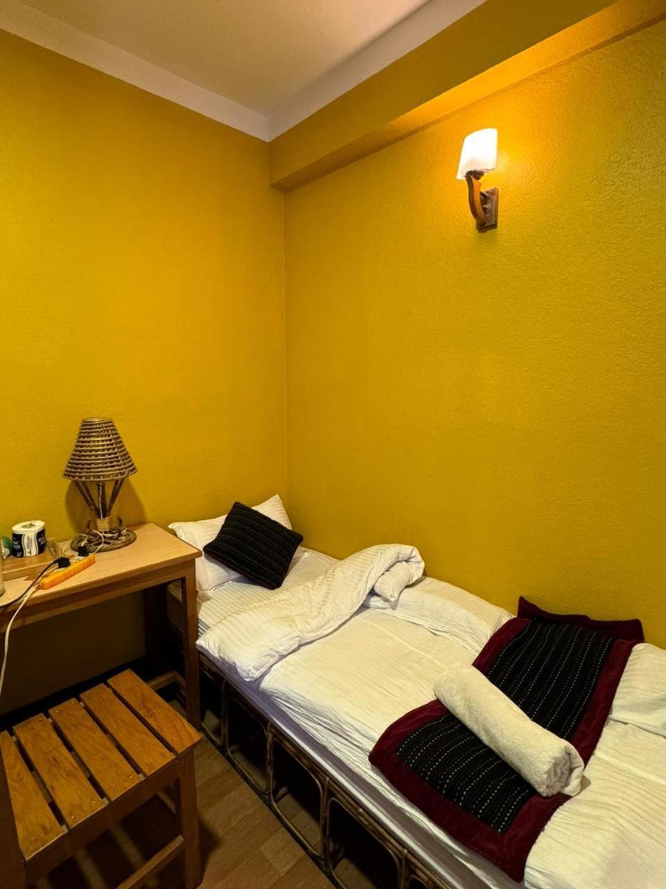 Looniva Guest House Lalitpur Room photo