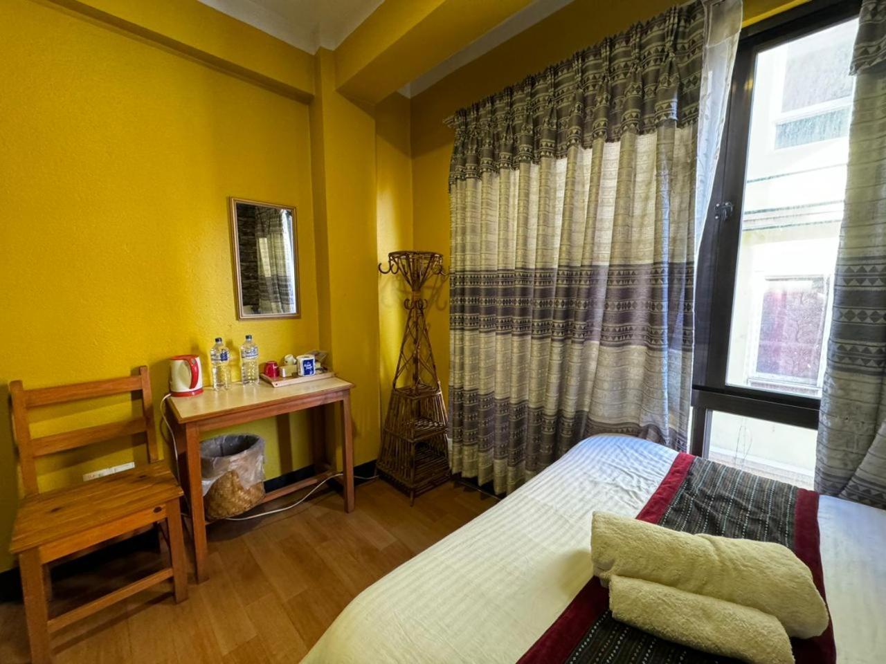 Looniva Guest House Lalitpur Room photo